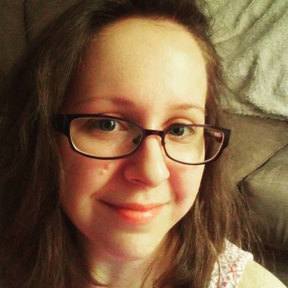 Meet your Posher, Stephanie